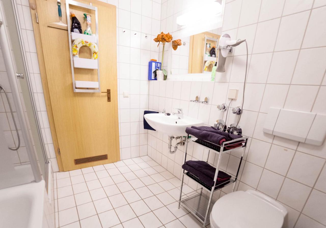 Apartment Fewoleipzig Süd Mit Tiefgarage